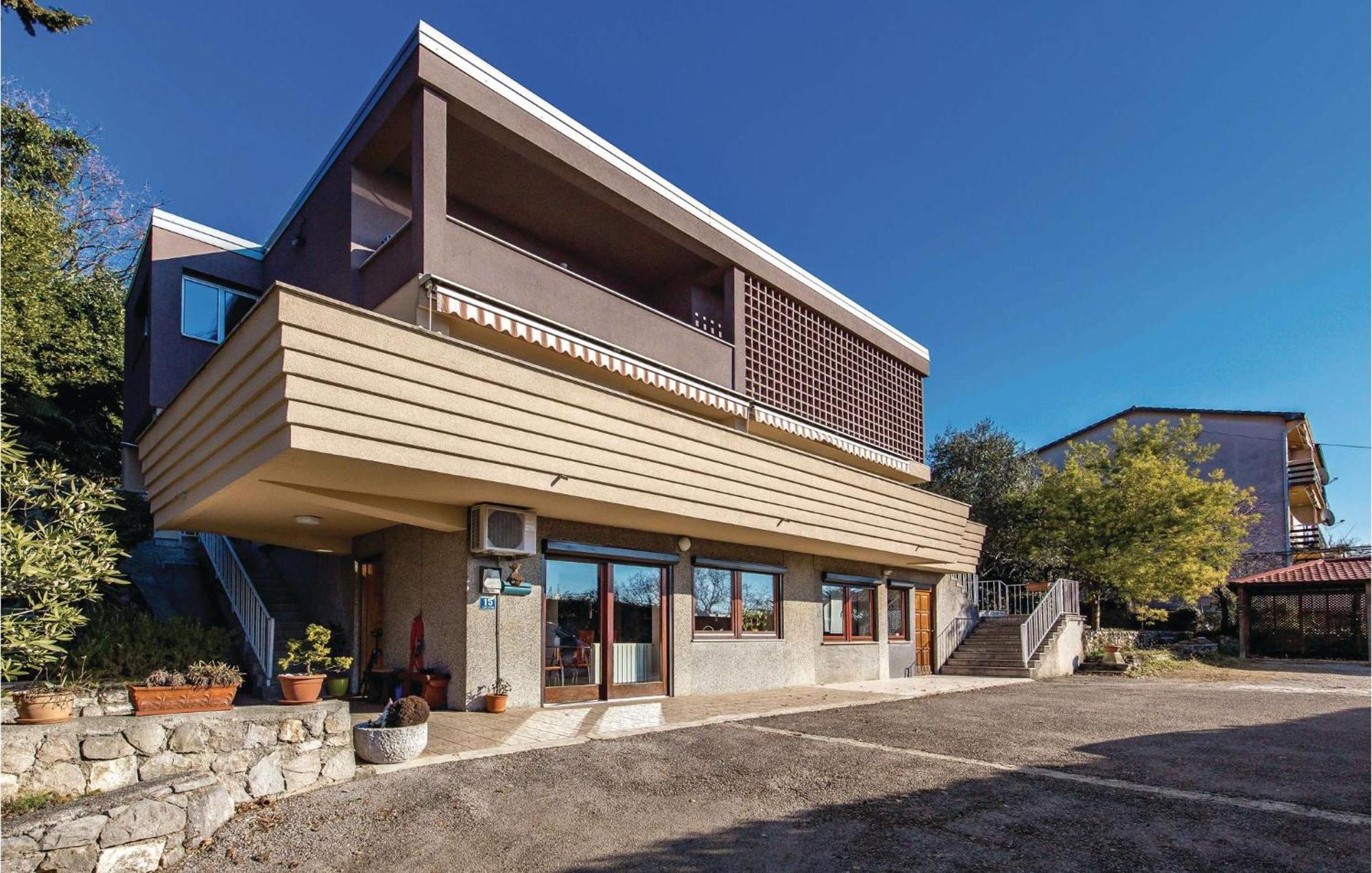Stunning Apartment In Rijeka With 1 Bedrooms And Wifi Exterior photo